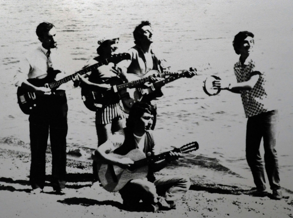 The “Dreamers” in Sevan during shooting The “Dreamers” in Sevan during shooting