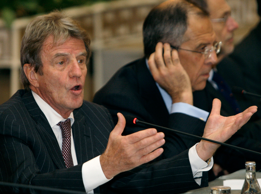 Bernard Kouchner and Sergey Lavrov in 2007 