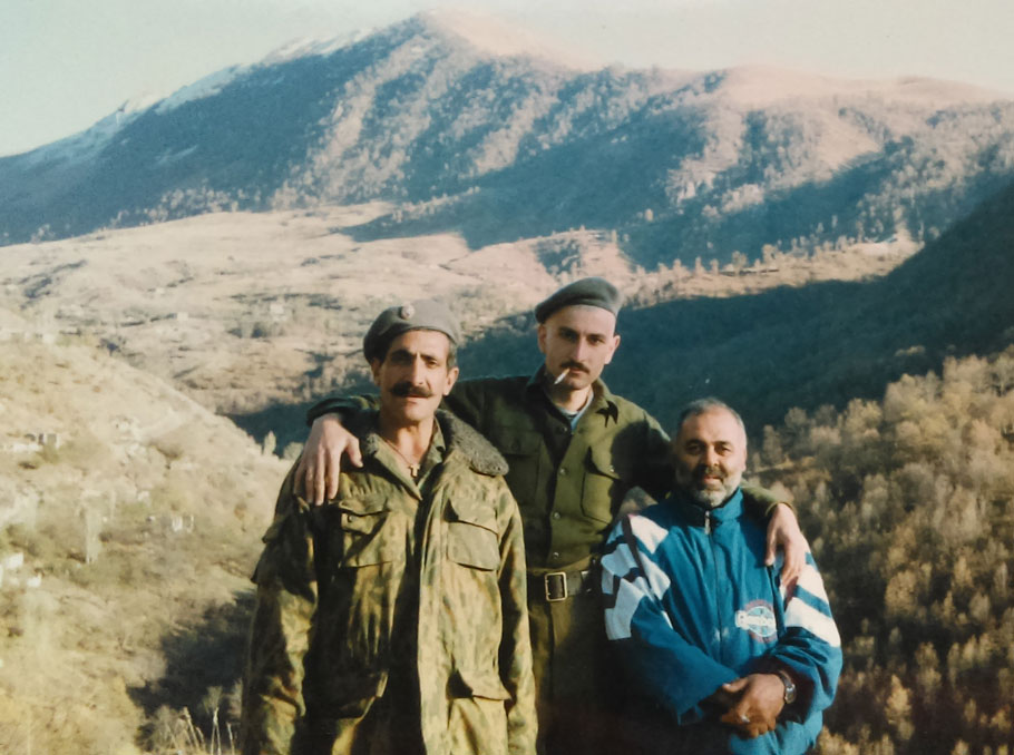 Vigen Tatintsyan with the vets from the Special Forces Regiment 