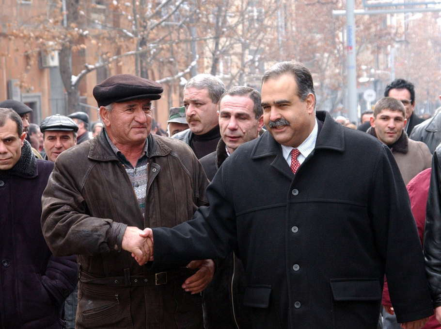 Raffi Hovhannisyan in 2003