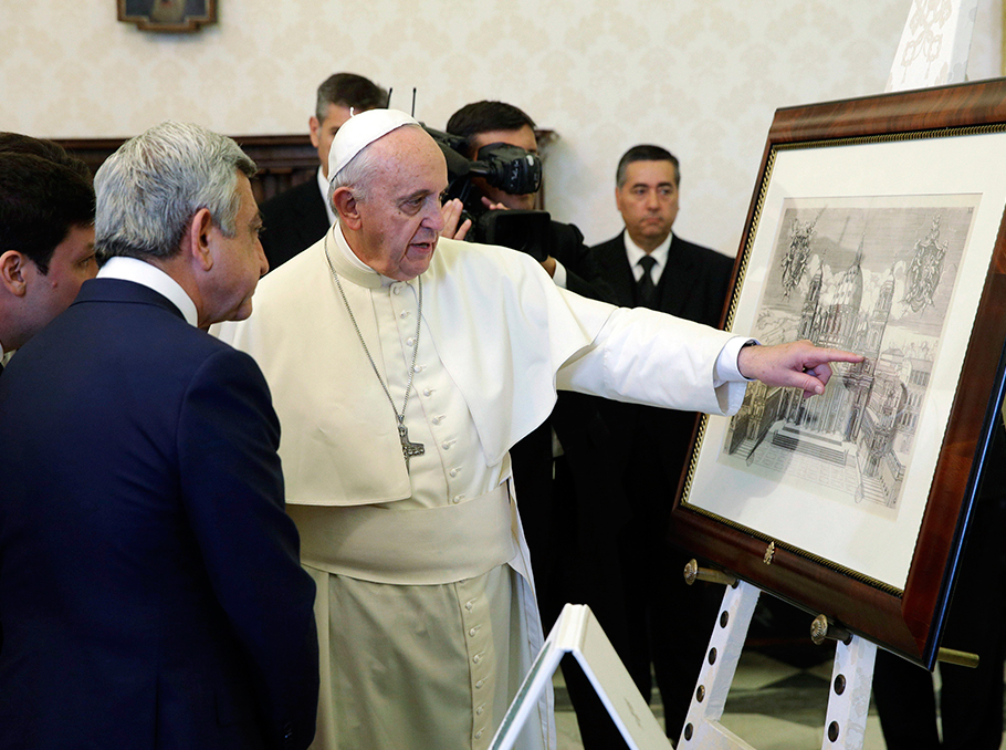 Serzh Sargsyan and Pope Francis 