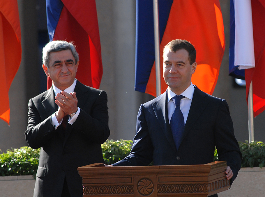 Dmitry Medvedev and Serzh Sargsyan in Yerevan on October 21, 2008