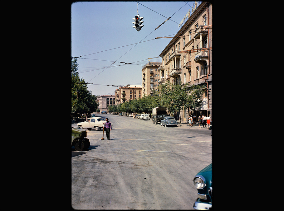 Currently the junction between Mashtots Ave and Moskovyan St