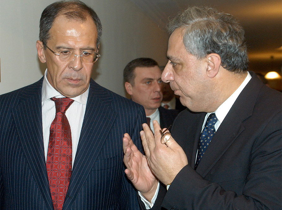 Главы МИД Армении и России Вардан Осканян и Сергей Лавров 17 февраля 2005 года Главы МИД Армении и России Вардан Осканян и Сергей Лавров 17 февраля 2005 года