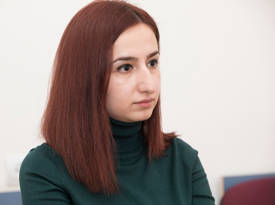 Եվա Ասրիբաբայանը Եվա Ասրիբաբայանը