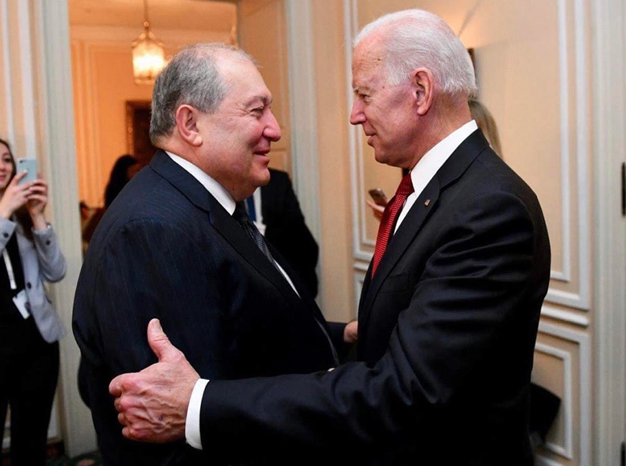 Armen Sarkissian and Joe Biden 