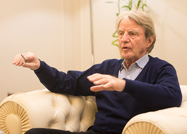 Bernard Kouchner 