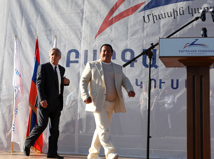 Vardan Oskanian and Gagik Tsarukian