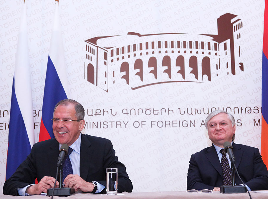 Sergey Lavrov and Edward Nalbandyan in Yerevan on April 2, 2012