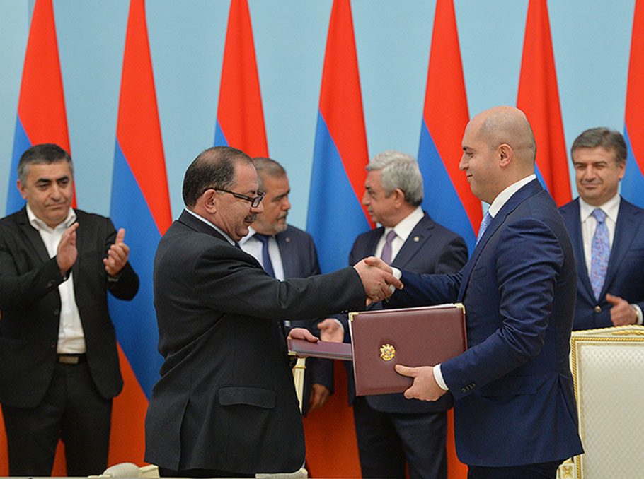 Signing of the memorandum