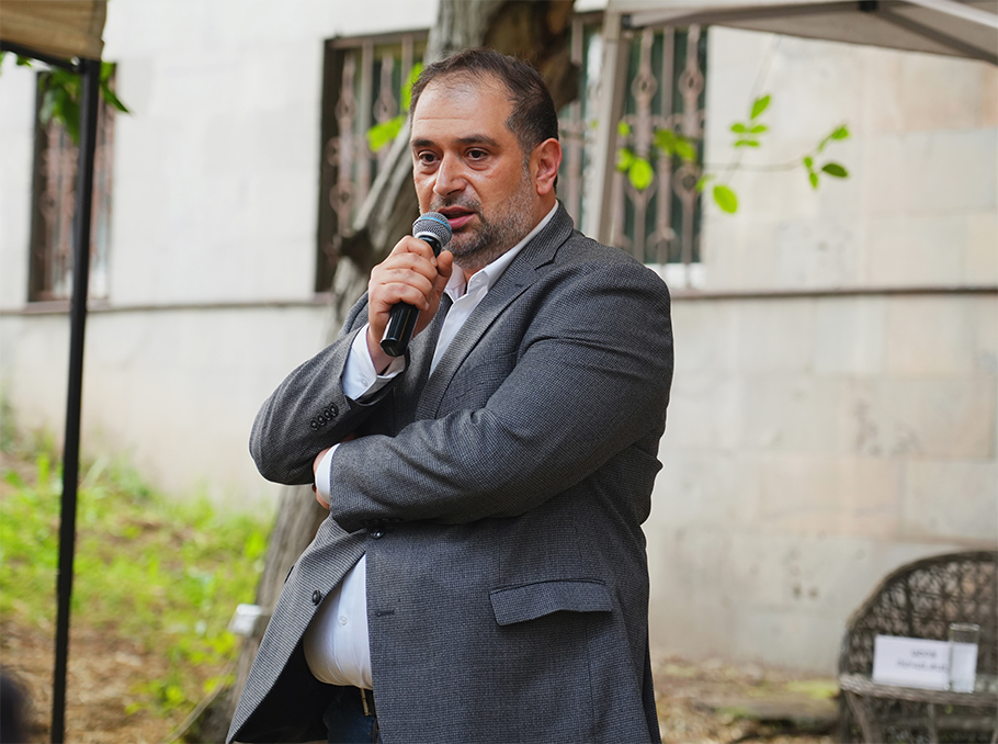 Արման Ջիլավյանը Արման Ջիլավյանը