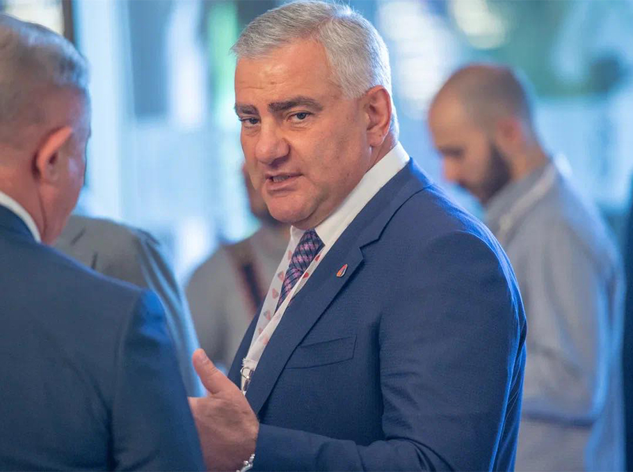 Սամվել Կարապետյանը Սամվել Կարապետյանը