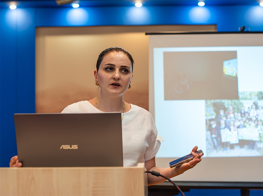 Արմինե Ավետիսյանը