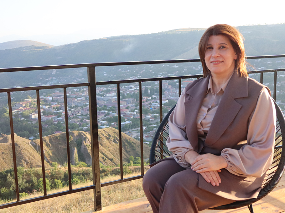 Իրինա Դարբինյանը Իրինա Դարբինյանը