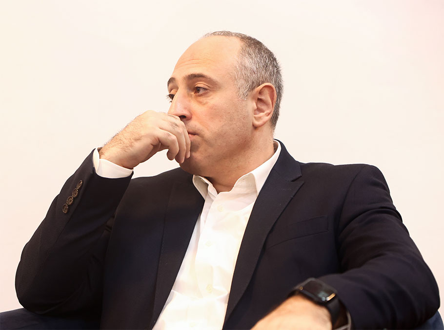 Արսեն Նիկողոսյանը