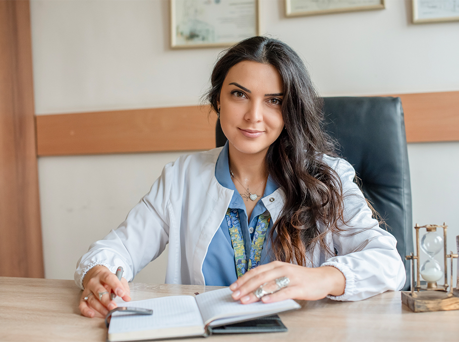 Վիկտորյա Զախարյանը