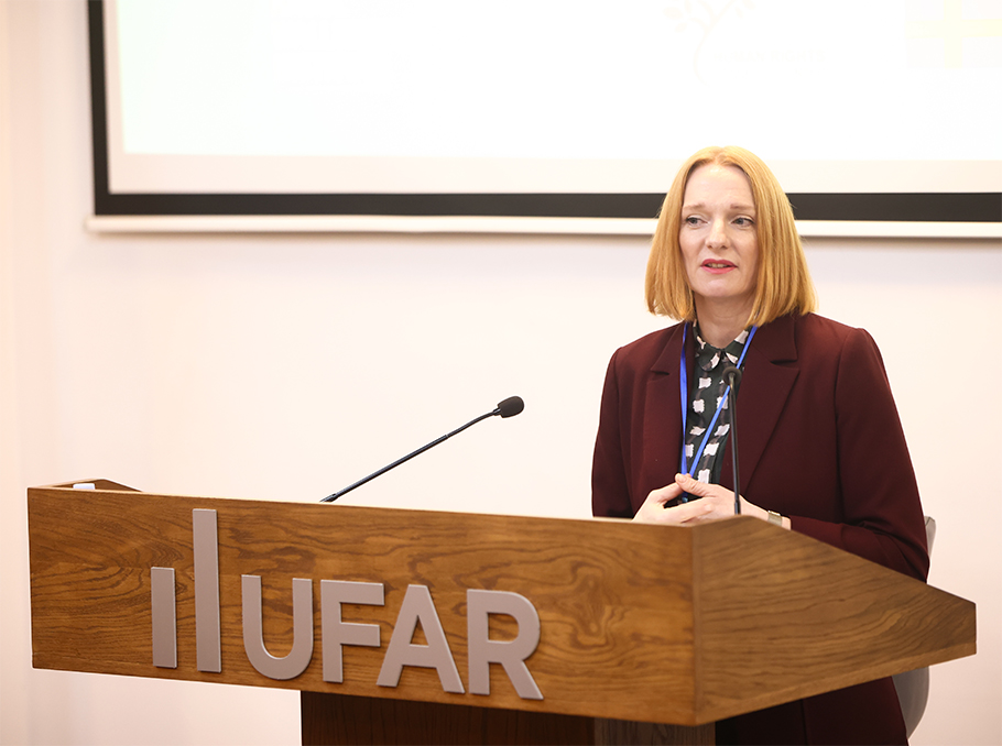 Լաուրա Միլն