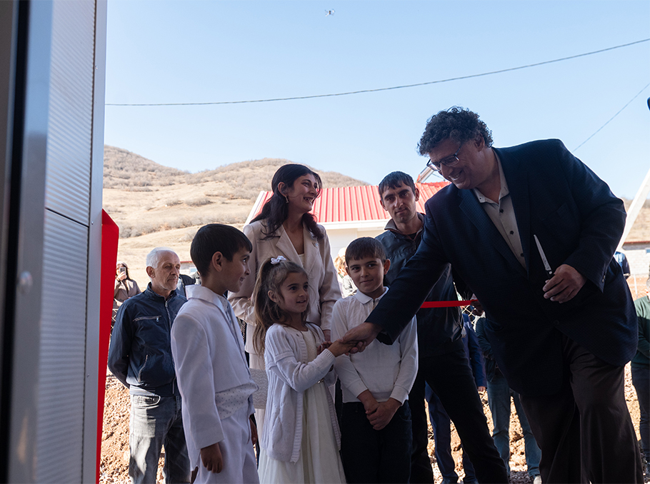 Անդրանիկ Գասպարյանը (աջից)