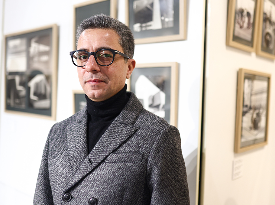 Աղասի Կնտեխցյանը