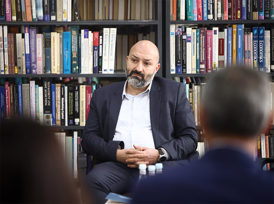 Միքայել Հովհաննիսյանը