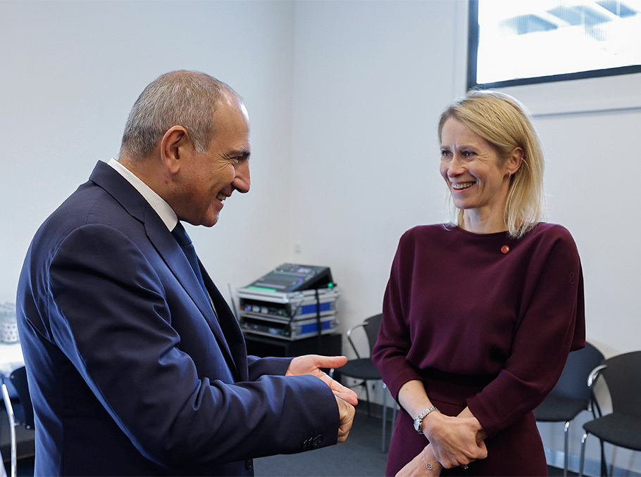 Կայա Կալասը եւ Նիկոլ Փաշինյանը