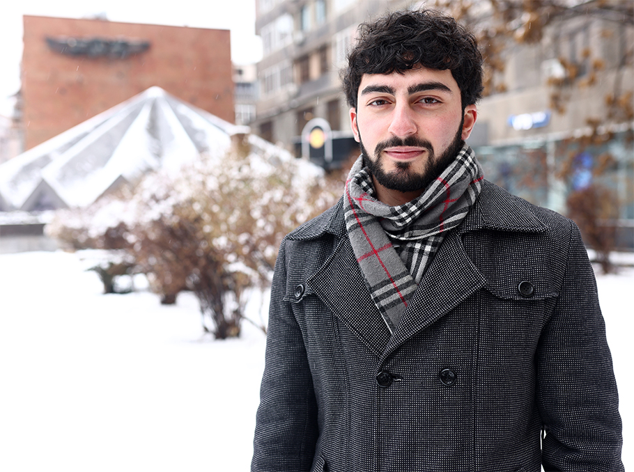 Արարատ Ղազարյանը