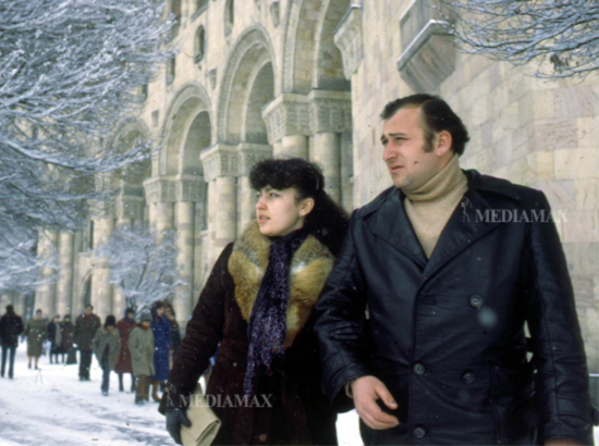 Шаварш Карапетян с женой.
