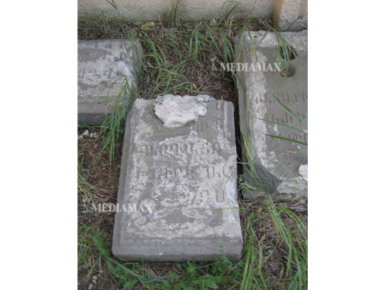 Թբիլիսիի Հայ գրողների եւ հասարակական գործիչների պանթեոնում Թբիլիսիի Հայ գրողների եւ հասարակական գործիչների պանթեոնում