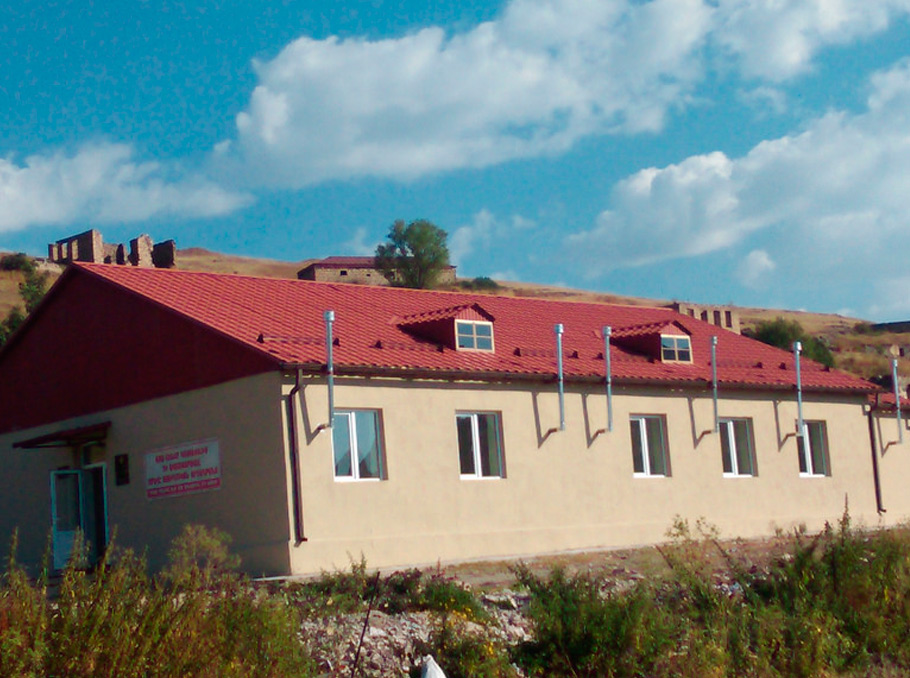 Լեռնահովիտի վերանորոգված դպրոցը