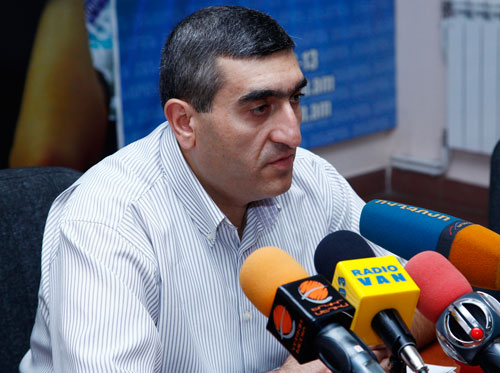  Chairman of ''Javakhq'' patriotic union, MP from RPA Shirak Torosyan